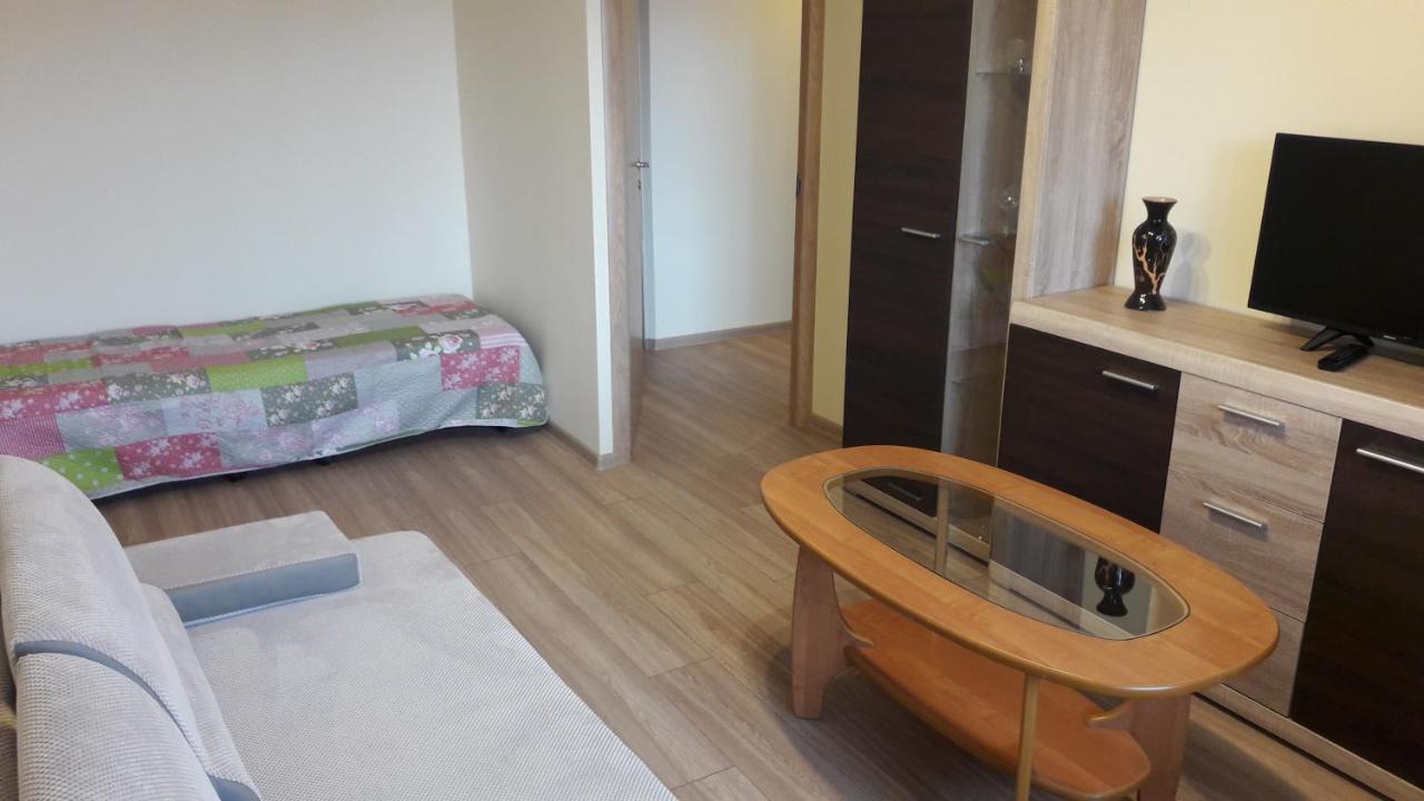 Tulpiu Apartamentai Panevėžys Esterno foto